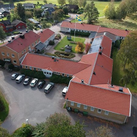 Bralanda Hotell Och Vandrarhem Екстер'єр фото